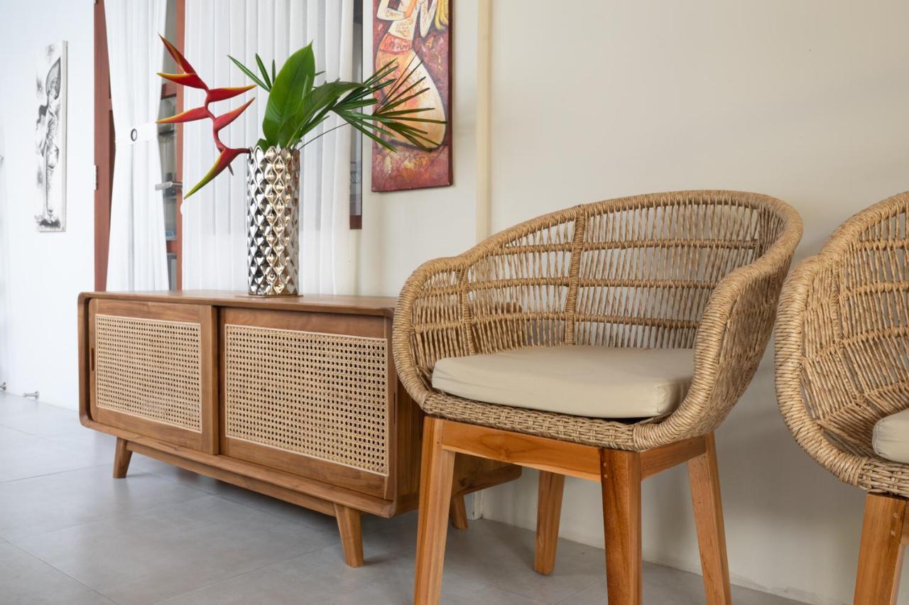 House Of Michella - Modern, Quiet & Central Hotell Sanur Eksteriør bilde